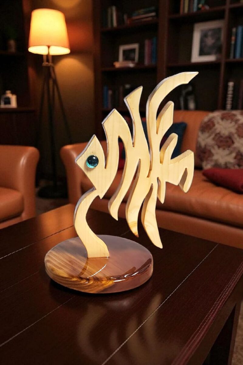 Escultura de pez